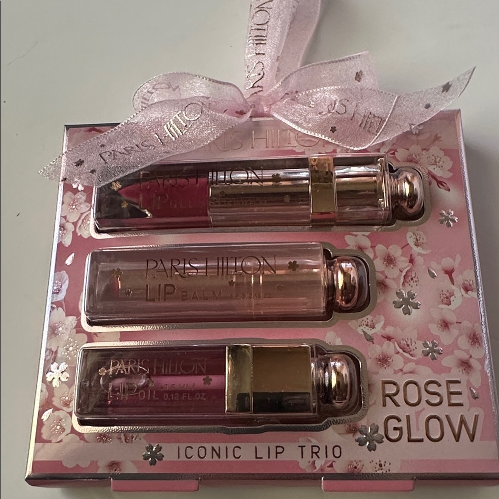 💖 NEW Paris Hilton Iconic Lip Trio - Rose Glow Set ✨ NIB - Picture 11 of 16